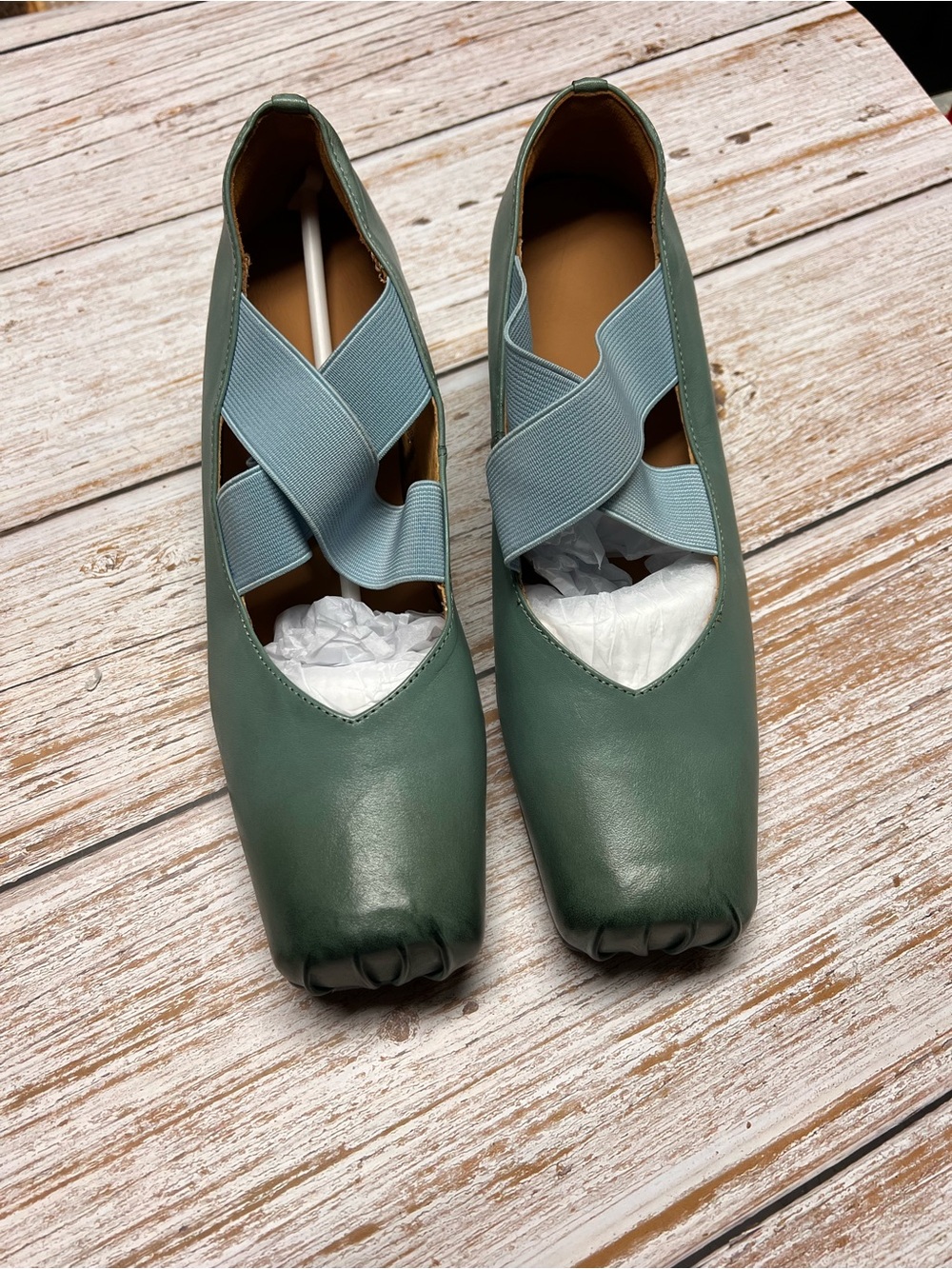 Women’s Blue Cross-Strap Leather Flats